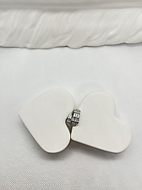 Yılan şeklinde taşlı earcuff