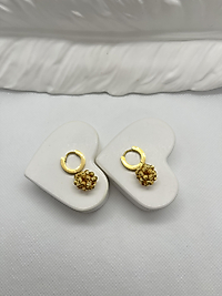 Çelik Dorika Topçuklu küpe