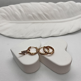 Vip antiallerjik taşlı 3 lü halka küpe şimşek detaylı