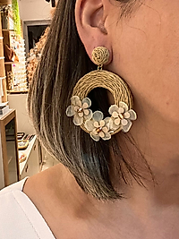 Çiçek Detaylı Halka Hasır Küper