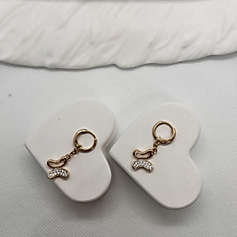 Vip antiallerjik taşlı kelebek küpe