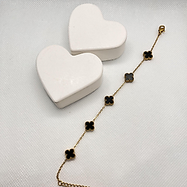 Gold siyah taş detaylı minimal yonca bileklik