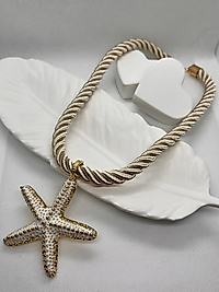 Kalın Kordonlu Deniz Yıldızlı Beyaz Kolye