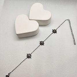 Kutup yıldızı şekili zarif bileklik