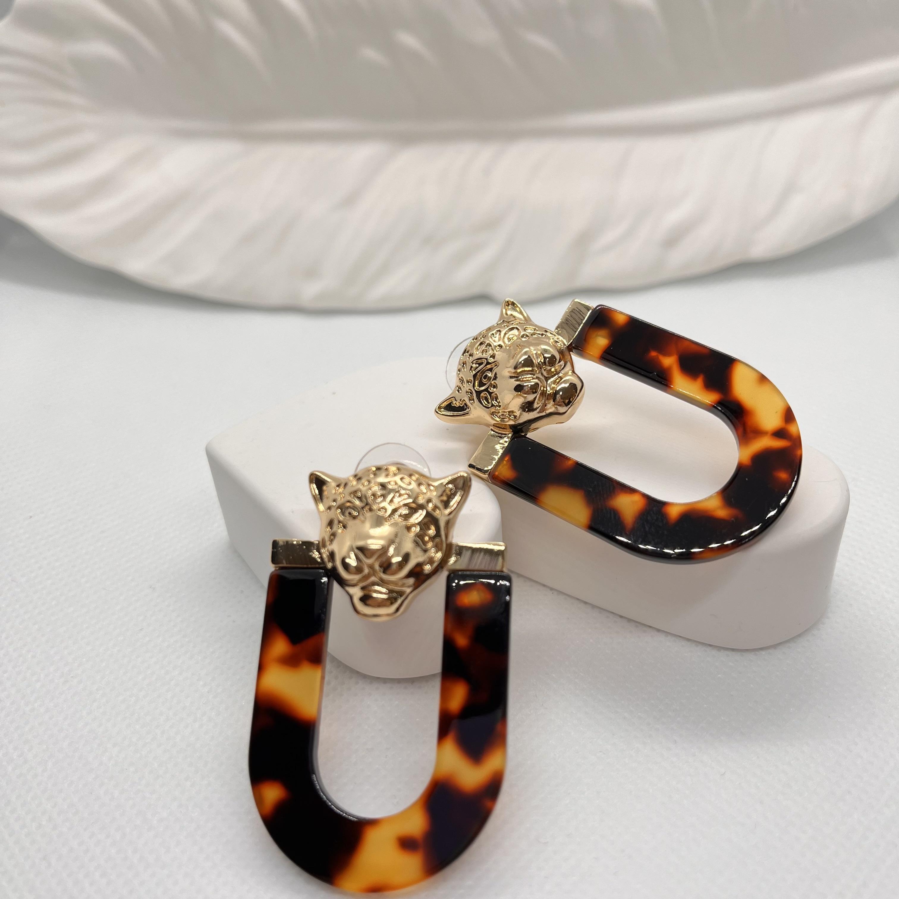 Leopar başı detaylı leopar küpe