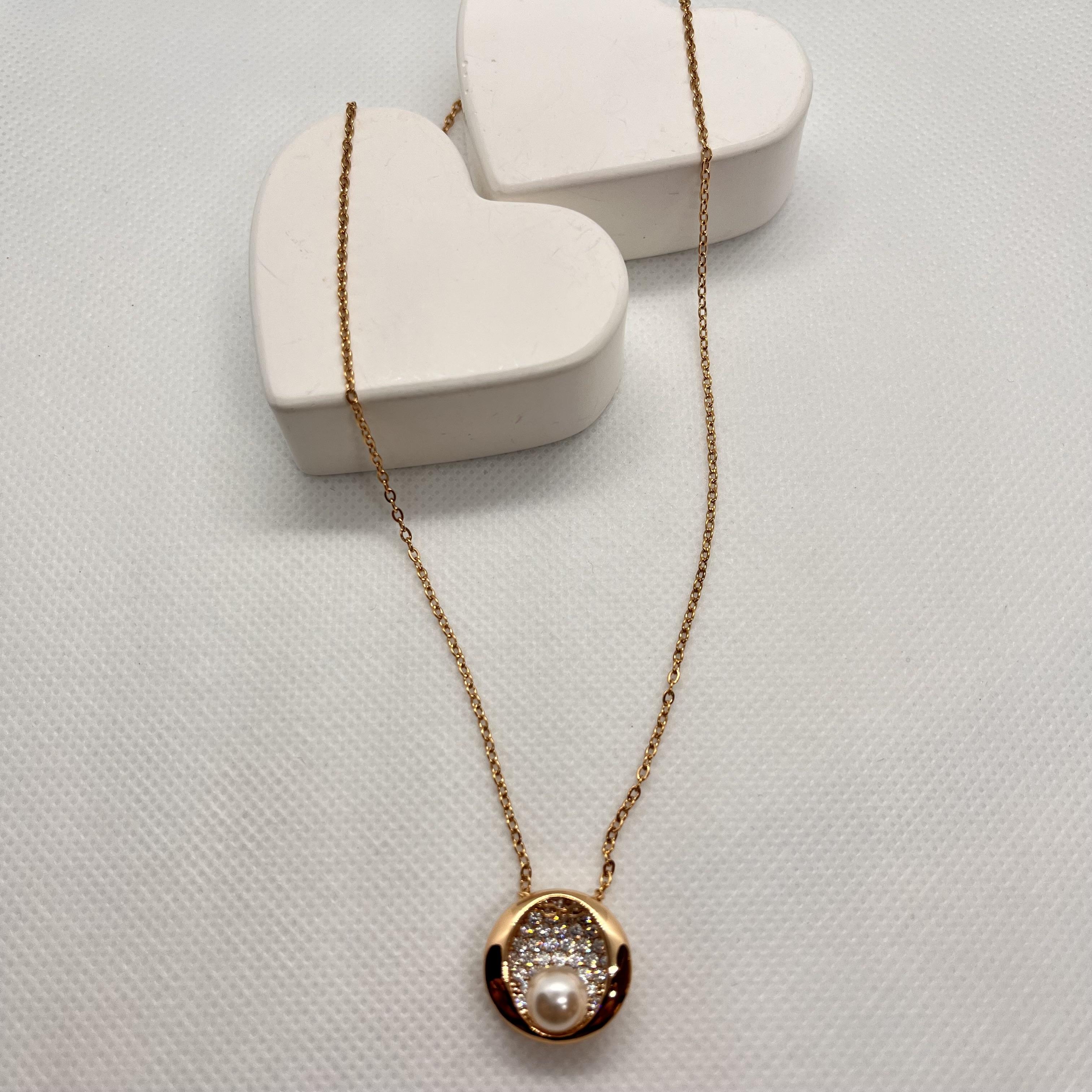 Özel seri içi inci ve taşlı kolye