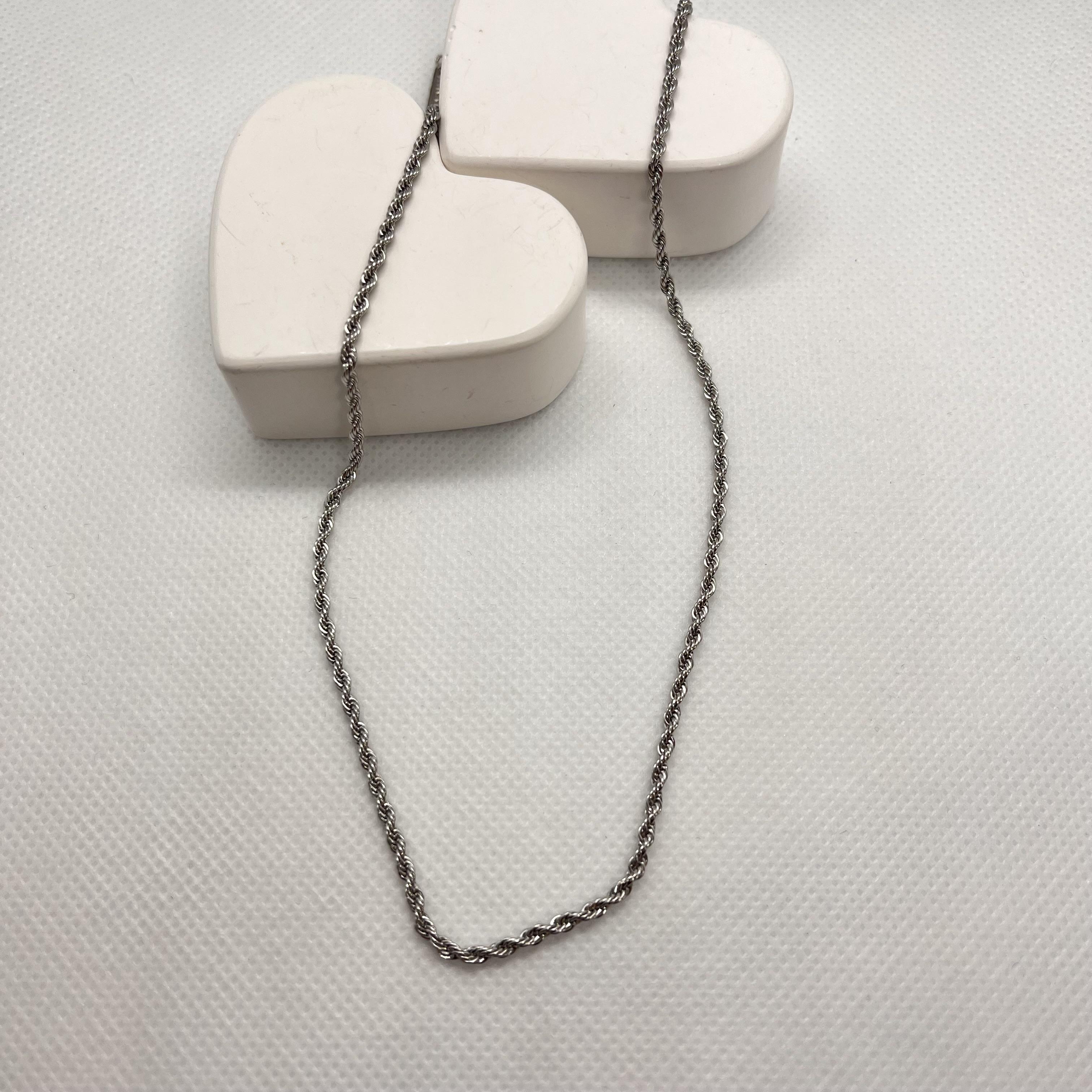 Çelik silver renk burgu zincir kolye