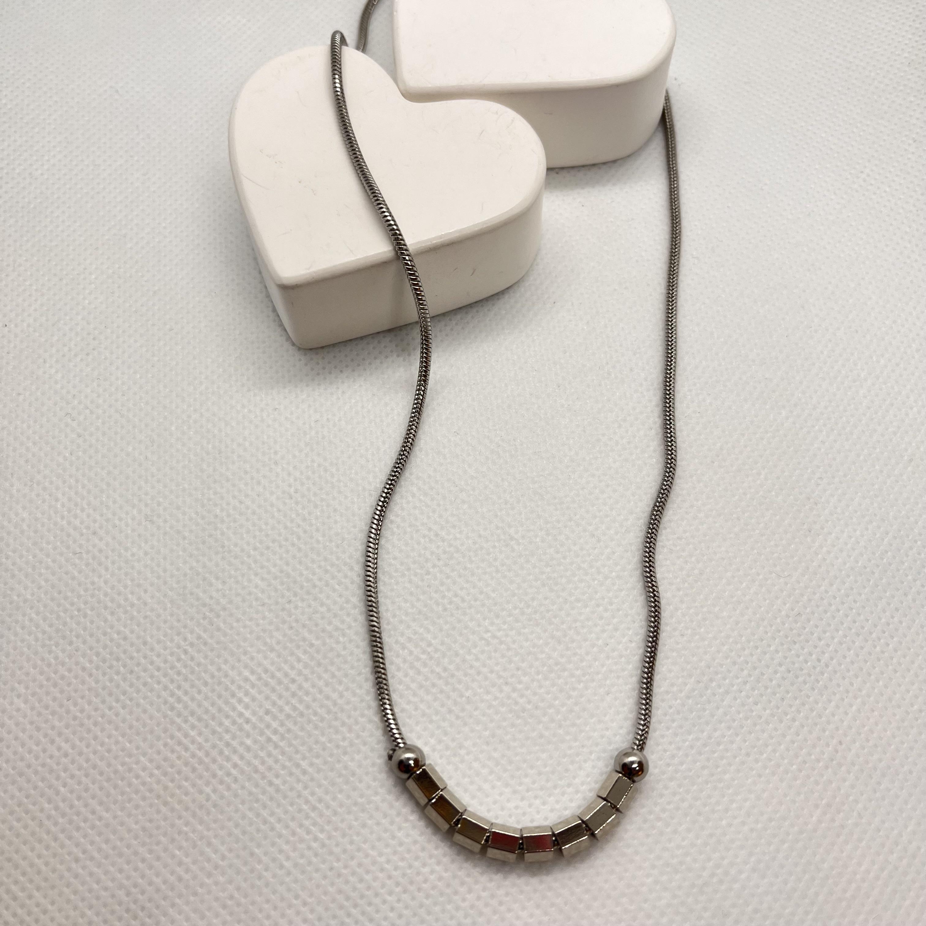 Silver renk küplü çelik kolye