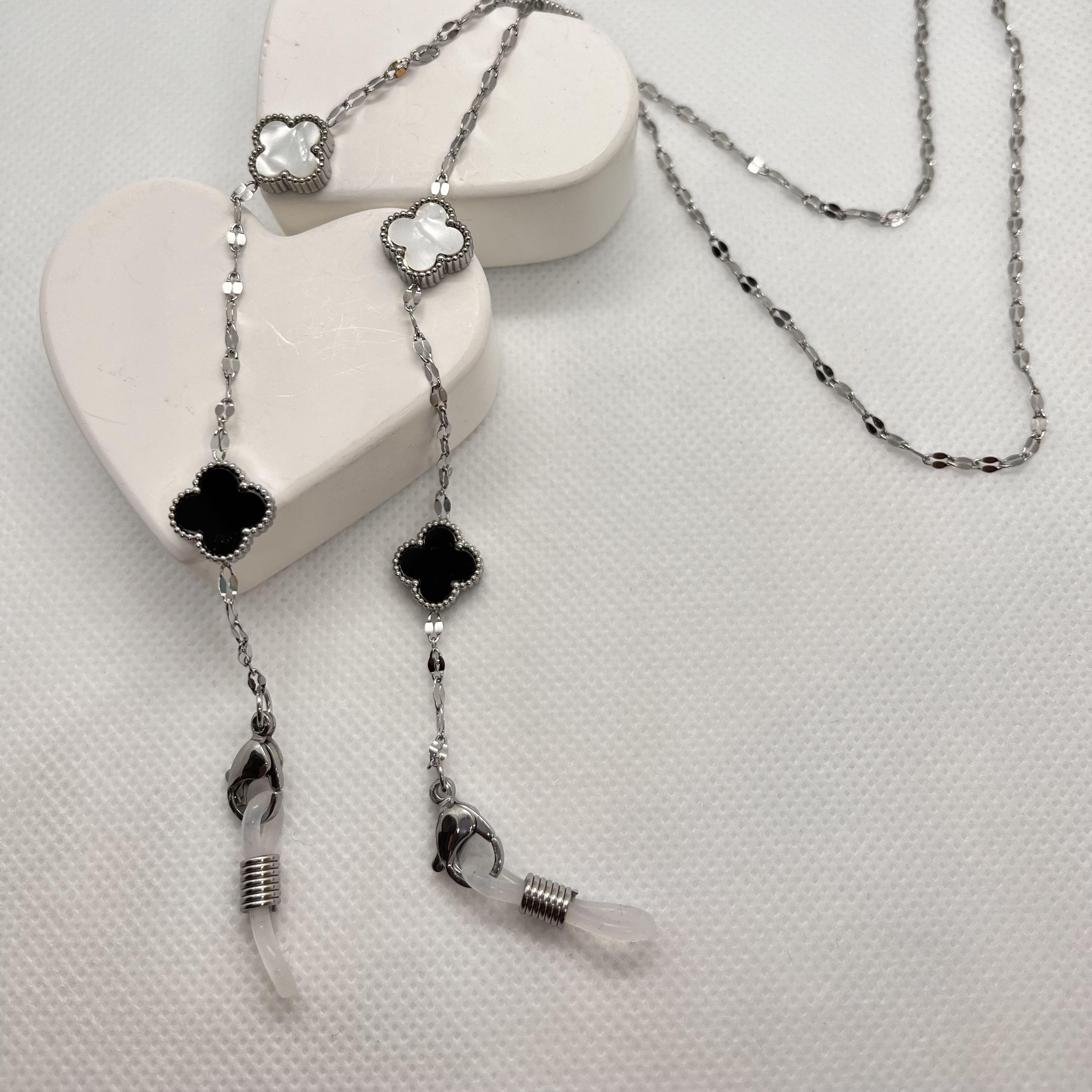 Çelik yoncalı gözlük askısı