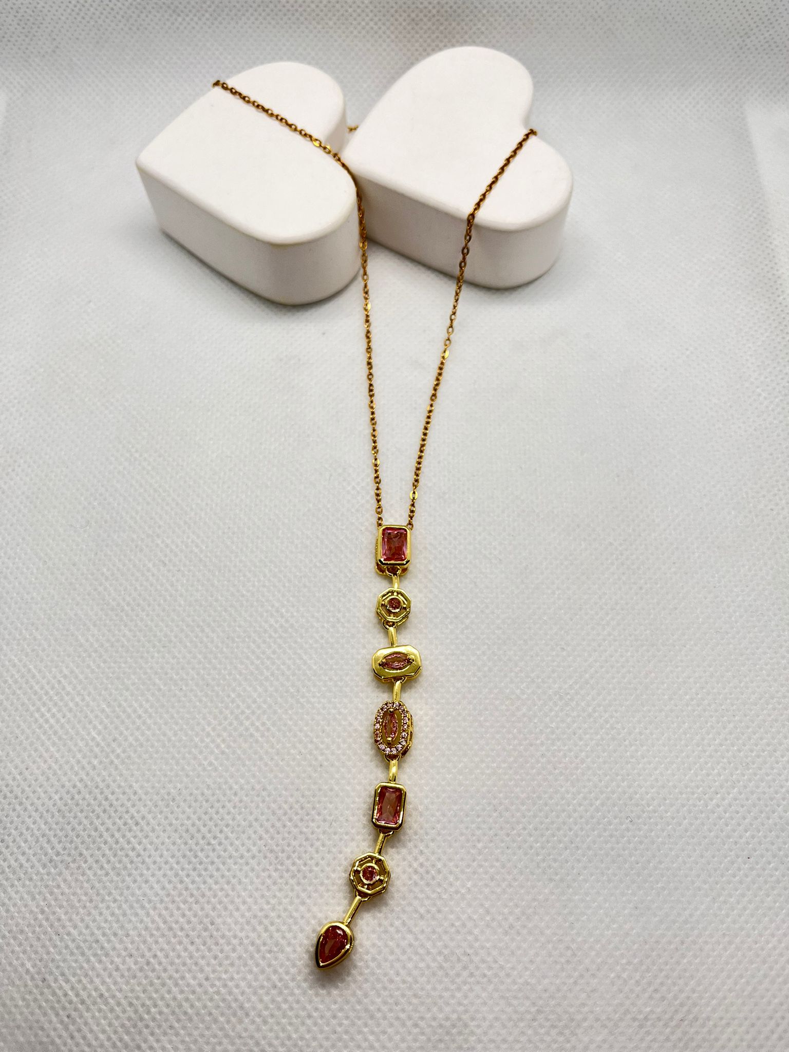 Altın Renk Pembe Taşlı Çelik Y Kolye