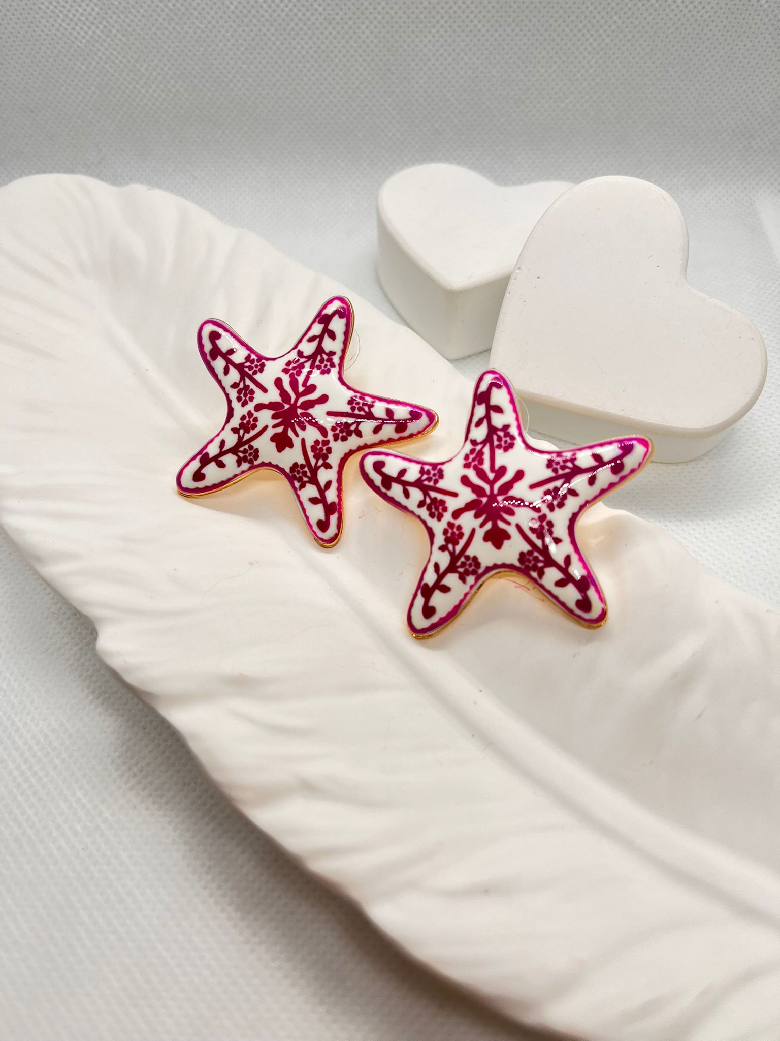 Pemde Deniz Yıldızlı Küpe